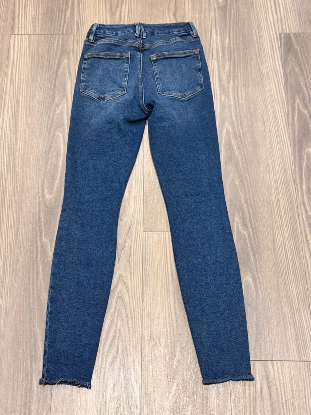 Good American Dark Blue Skinny Jeans - High Rise - Picture 2 of 3